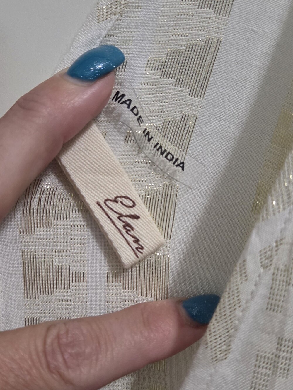 Elan cream textured slip with subtle metallic accents - Picture 7 of 10
